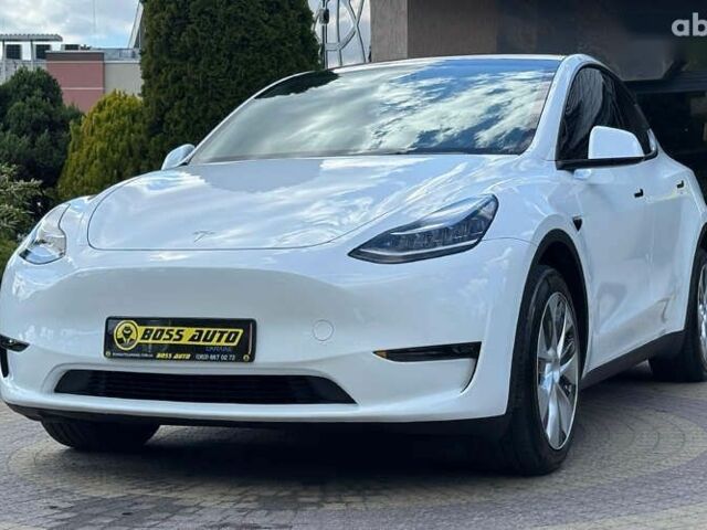 Тесла Model Y, объемом двигателя 0 л и пробегом 12 тыс. км за 31800 $, фото 2 на Automoto.ua