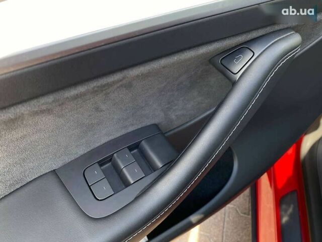 Тесла Model Y, объемом двигателя 0 л и пробегом 24 тыс. км за 34999 $, фото 16 на Automoto.ua