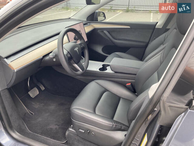 Тесла Model Y, объемом двигателя 0 л и пробегом 30 тыс. км за 23000 $, фото 16 на Automoto.ua