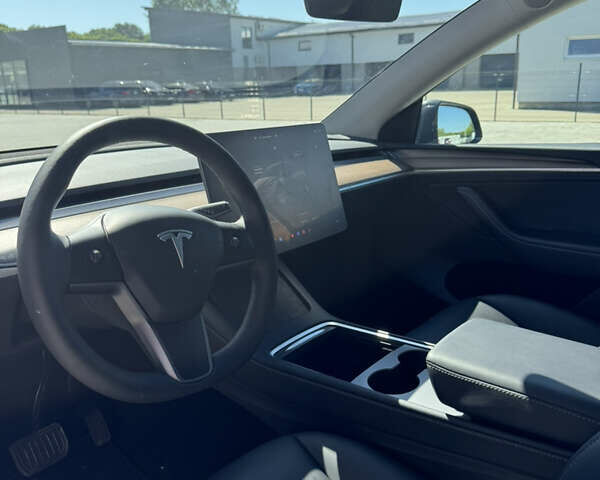 Тесла Model Y, объемом двигателя 0 л и пробегом 38 тыс. км за 27499 $, фото 7 на Automoto.ua
