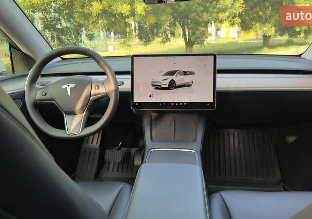 Тесла Model Y, объемом двигателя 0 л и пробегом 24 тыс. км за 32950 $, фото 2 на Automoto.ua