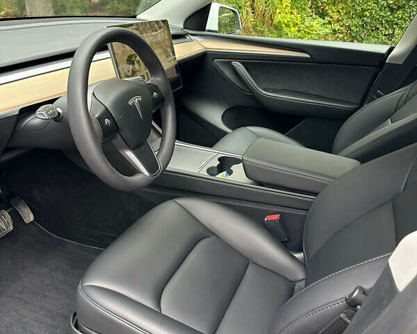Тесла Model Y, объемом двигателя 0 л и пробегом 110 тыс. км за 26000 $, фото 3 на Automoto.ua