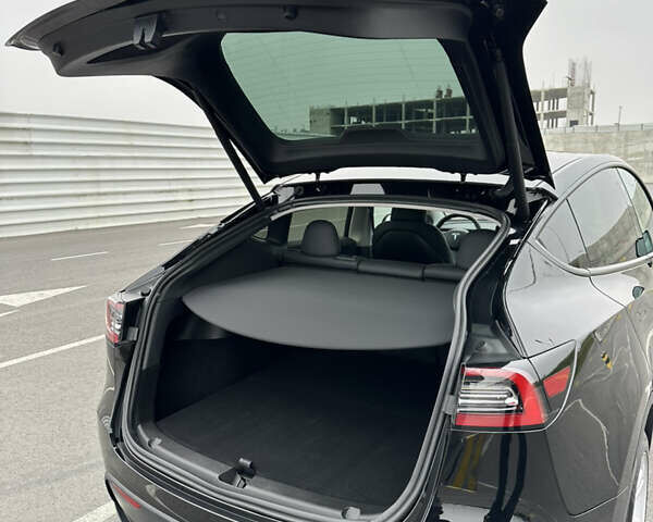 Тесла Model Y, объемом двигателя 0 л и пробегом 22 тыс. км за 25900 $, фото 19 на Automoto.ua