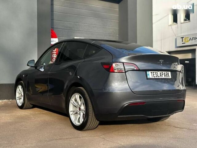 Тесла Model Y, объемом двигателя 0 л и пробегом 27 тыс. км за 31500 $, фото 5 на Automoto.ua