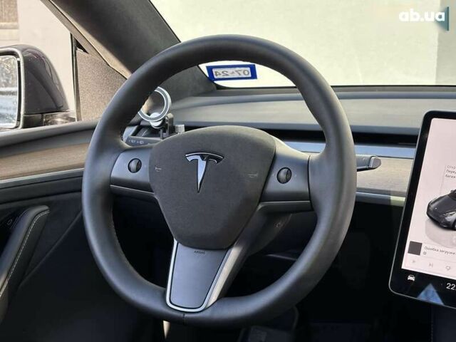 Тесла Model Y, объемом двигателя 0 л и пробегом 26 тыс. км за 33999 $, фото 17 на Automoto.ua