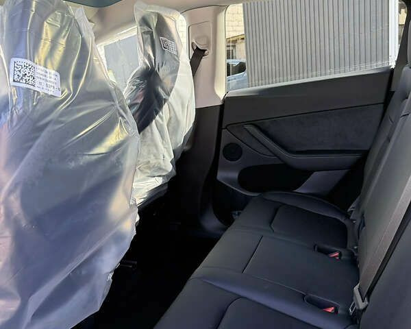 Тесла Model Y, объемом двигателя 0 л и пробегом 1 тыс. км за 37500 $, фото 22 на Automoto.ua
