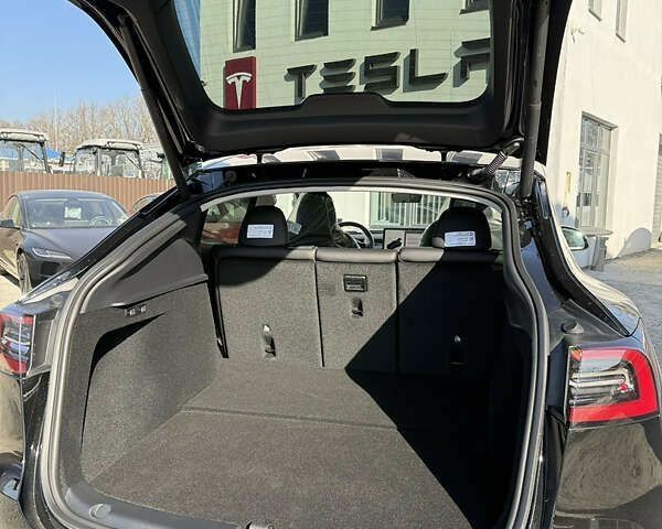 Тесла Model Y, объемом двигателя 0 л и пробегом 1 тыс. км за 37500 $, фото 23 на Automoto.ua