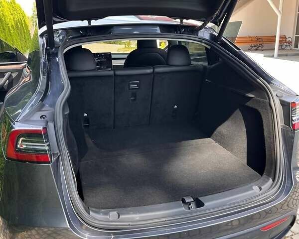 Тесла Model Y, объемом двигателя 0 л и пробегом 17 тыс. км за 27500 $, фото 7 на Automoto.ua