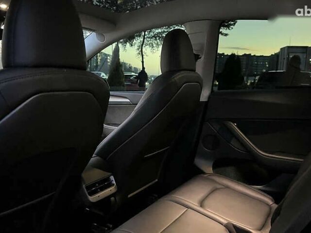 Тесла Model Y, объемом двигателя 0 л и пробегом 24 тыс. км за 33850 $, фото 14 на Automoto.ua