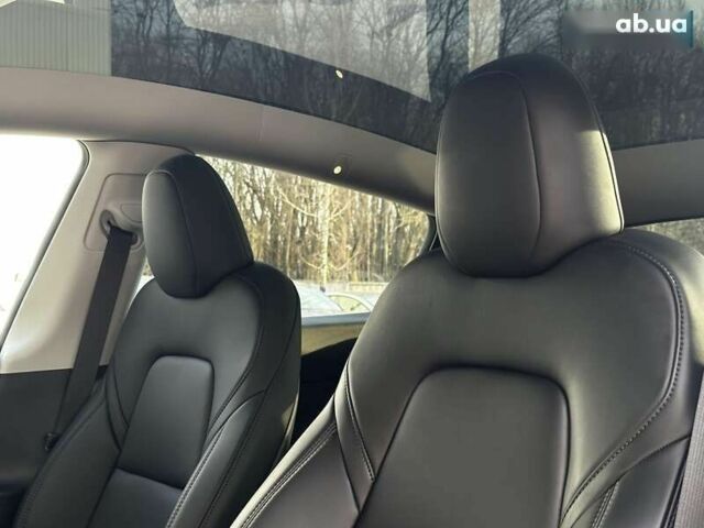 Тесла Model Y, объемом двигателя 0 л и пробегом 1 тыс. км за 32999 $, фото 11 на Automoto.ua