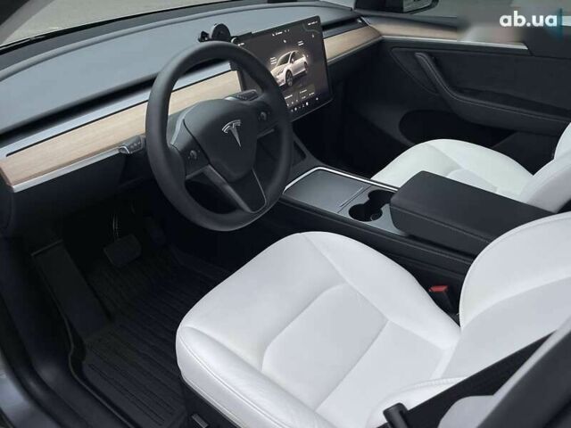 Тесла Model Y, объемом двигателя 0 л и пробегом 25 тыс. км за 36700 $, фото 15 на Automoto.ua
