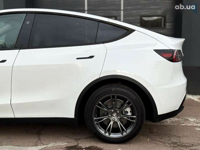 Тесла Model Y, объемом двигателя 0 л и пробегом 6 тыс. км за 36500 $, фото 6 на Automoto.ua