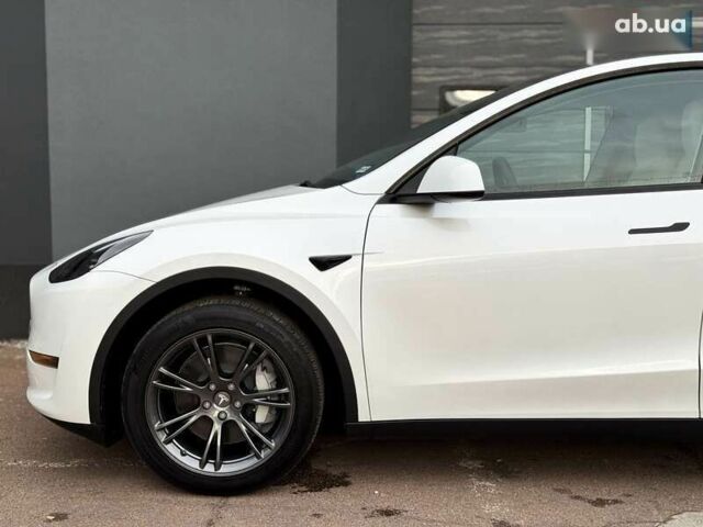 Тесла Model Y, объемом двигателя 0 л и пробегом 6 тыс. км за 36500 $, фото 4 на Automoto.ua