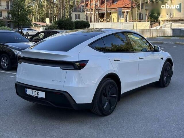Тесла Model Y, объемом двигателя 0 л и пробегом 1 тыс. км за 59773 $, фото 3 на Automoto.ua