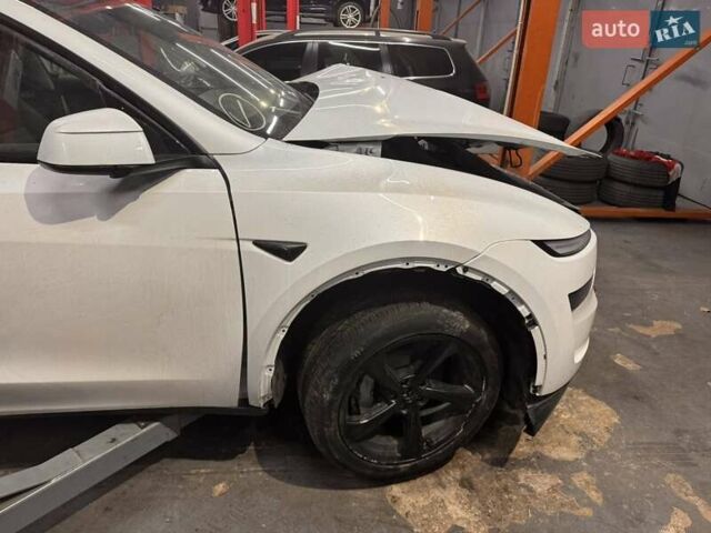 Тесла Model Y, объемом двигателя 0 л и пробегом 5 тыс. км за 20800 $, фото 12 на Automoto.ua