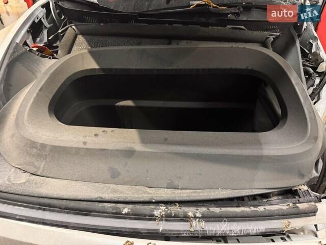 Тесла Model Y, объемом двигателя 0 л и пробегом 5 тыс. км за 20800 $, фото 9 на Automoto.ua