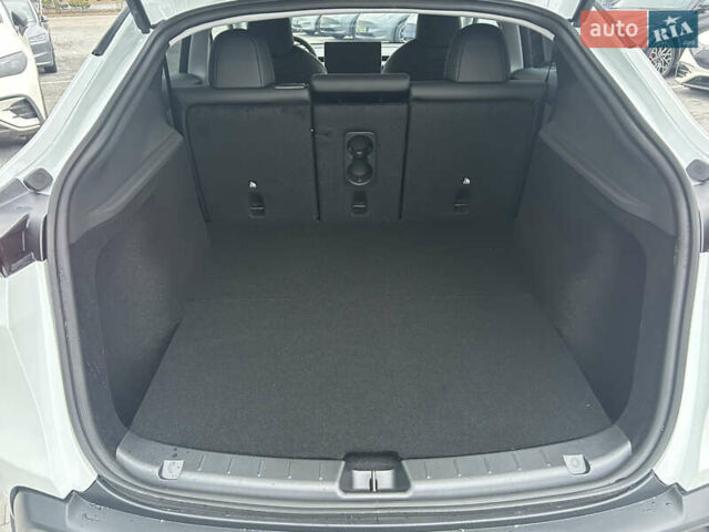 Тесла Model Y, объемом двигателя 0 л и пробегом 1 тыс. км за 48900 $, фото 30 на Automoto.ua