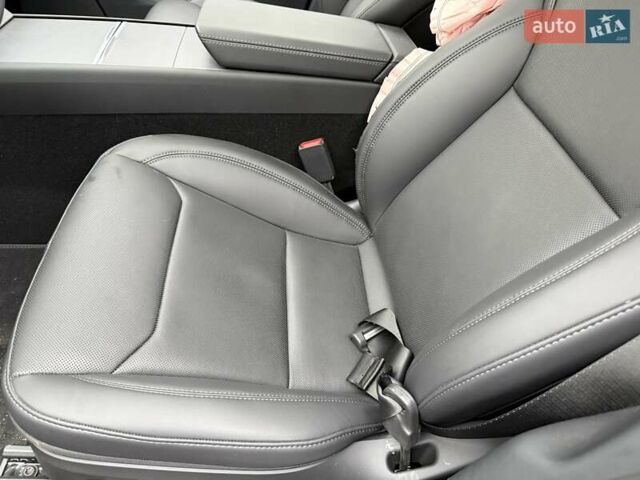 Тесла Model Y, объемом двигателя 0 л и пробегом 1 тыс. км за 31800 $, фото 14 на Automoto.ua