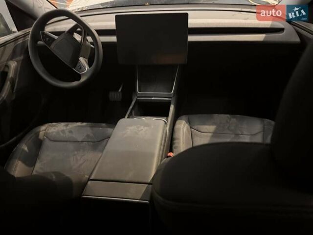 Тесла Model Y, объемом двигателя 0 л и пробегом 5 тыс. км за 20800 $, фото 15 на Automoto.ua