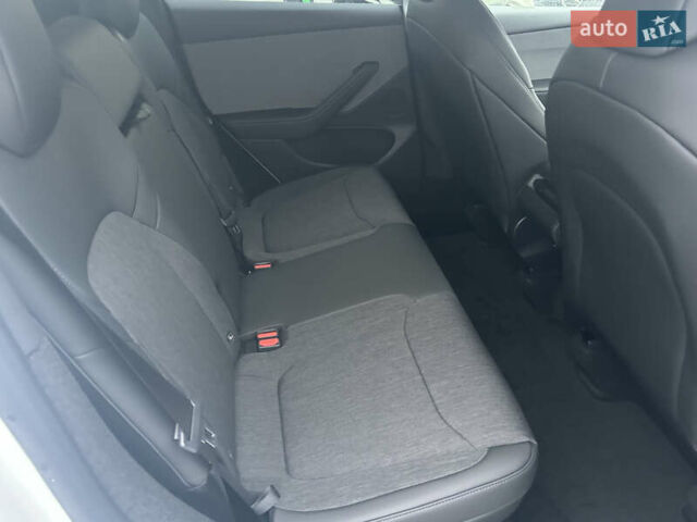 Тесла Model Y, объемом двигателя 0 л и пробегом 1 тыс. км за 48900 $, фото 24 на Automoto.ua