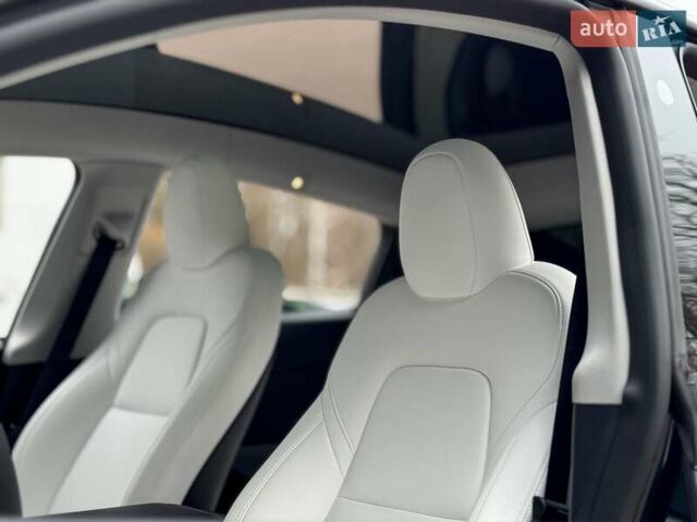 Тесла Model Y, объемом двигателя 0 л и пробегом 3 тыс. км за 39999 $, фото 13 на Automoto.ua