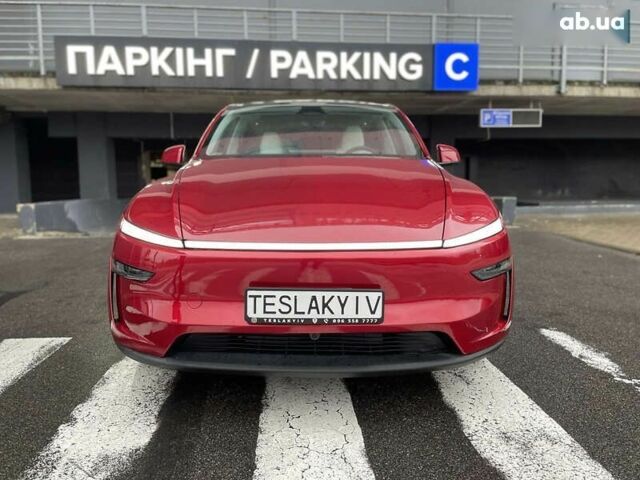 Тесла Model Y, объемом двигателя 0 л и пробегом 2 тыс. км за 49500 $, фото 5 на Automoto.ua