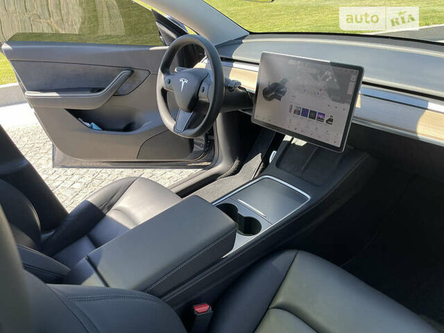 Сірий Тесла Model Y, об'ємом двигуна 0 л та пробігом 15 тис. км за 58999 $, фото 18 на Automoto.ua