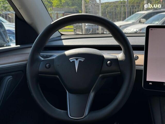 Сірий Тесла Model Y, об'ємом двигуна 0 л та пробігом 42 тис. км за 31490 $, фото 14 на Automoto.ua