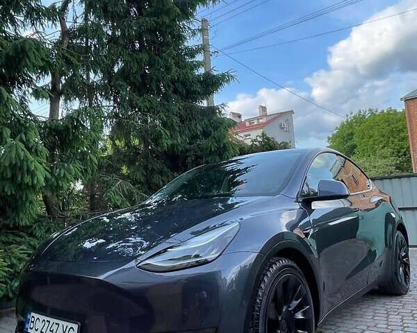 Серый Тесла Model Y, объемом двигателя 0 л и пробегом 83 тыс. км за 21499 $, фото 14 на Automoto.ua