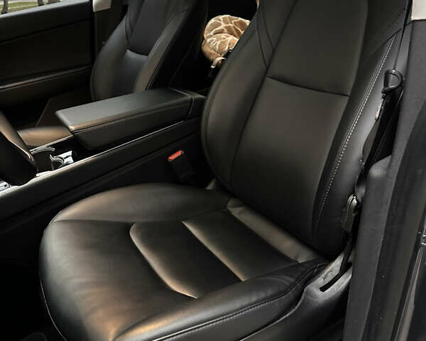 Сірий Тесла Model Y, об'ємом двигуна 0 л та пробігом 113 тис. км за 25800 $, фото 20 на Automoto.ua