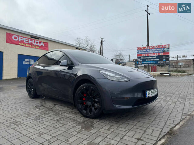 Сірий Тесла Model Y, об'ємом двигуна 0 л та пробігом 71 тис. км за 25500 $, фото 2 на Automoto.ua