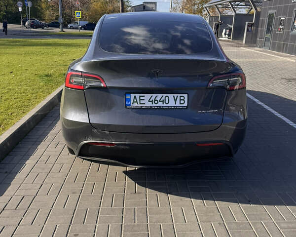 Серый Тесла Model Y, объемом двигателя 0 л и пробегом 170 тыс. км за 23000 $, фото 2 на Automoto.ua