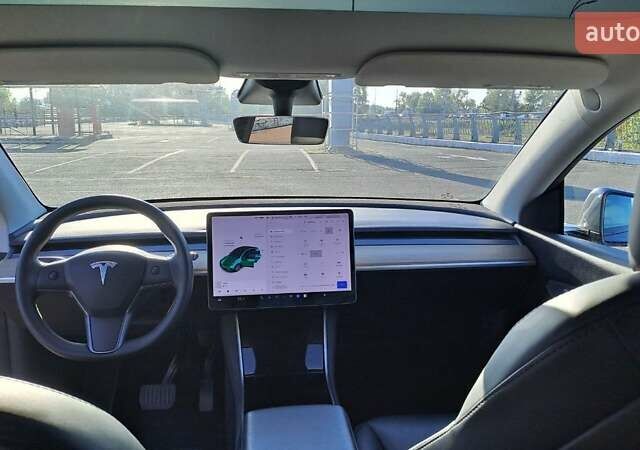 Серый Тесла Model Y, объемом двигателя 0 л и пробегом 114 тыс. км за 25500 $, фото 9 на Automoto.ua