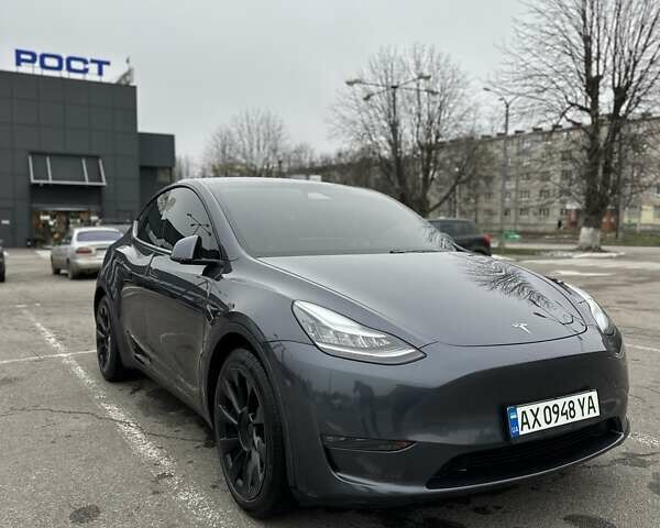 Сірий Тесла Model Y, об'ємом двигуна 0 л та пробігом 19 тис. км за 27000 $, фото 1 на Automoto.ua