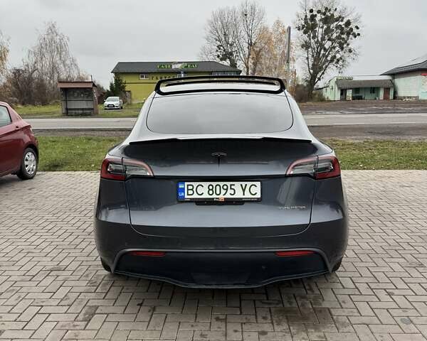 Серый Тесла Model Y, объемом двигателя 0 л и пробегом 63 тыс. км за 23900 $, фото 12 на Automoto.ua