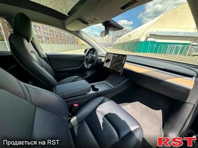 Сірий Тесла Model Y, об'ємом двигуна 0.38 л та пробігом 67 тис. км за 20000 $, фото 5 на Automoto.ua