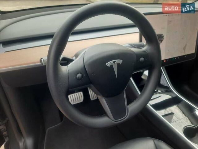 Серый Тесла Model Y, объемом двигателя 0 л и пробегом 48 тыс. км за 24900 $, фото 26 на Automoto.ua