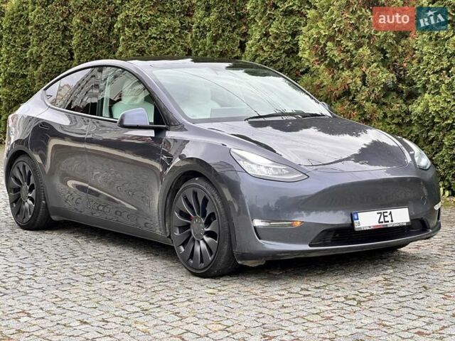 Тесла Model Y 2020 у Києві на Automoto.ua Сірий Тесла Model Y, об'ємом двигуна 0 л та пробігом 95 тис. км за 22700 $, фото 13 на Automoto.ua
