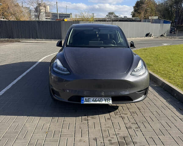 Серый Тесла Model Y, объемом двигателя 0 л и пробегом 170 тыс. км за 23000 $, фото 1 на Automoto.ua