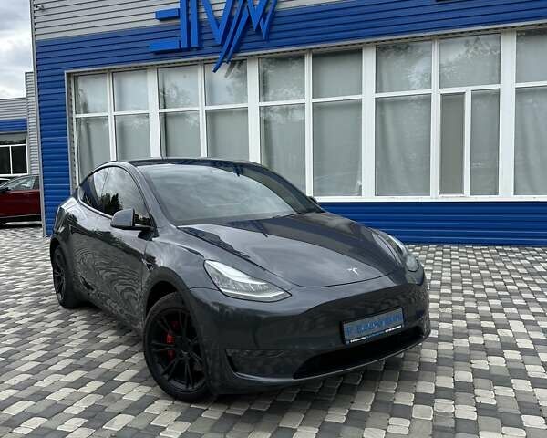 Сірий Тесла Model Y, об'ємом двигуна 0 л та пробігом 77 тис. км за 30555 $, фото 29 на Automoto.ua