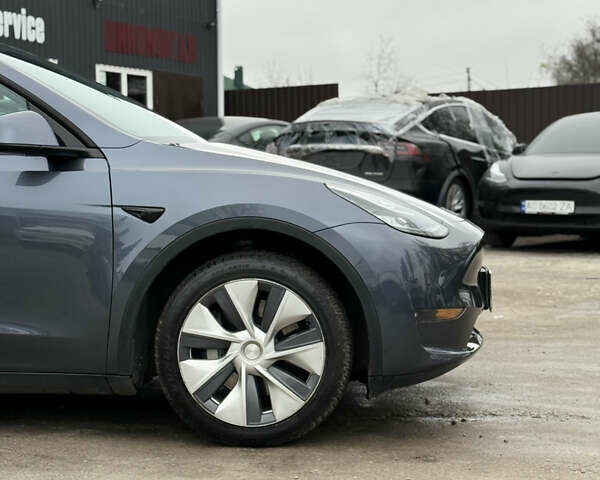 Сірий Тесла Model Y, об'ємом двигуна 0 л та пробігом 107 тис. км за 23500 $, фото 11 на Automoto.ua