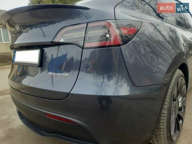 Серый Тесла Model Y, объемом двигателя 0 л и пробегом 48 тыс. км за 24900 $, фото 54 на Automoto.ua