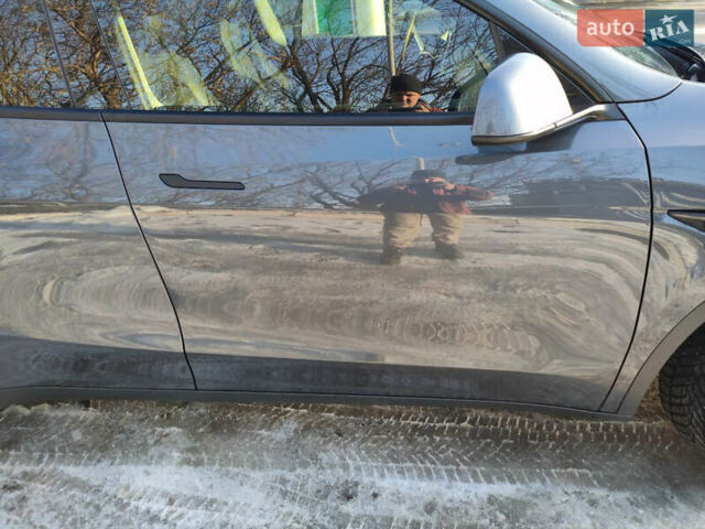 Сірий Тесла Model Y, об'ємом двигуна 0 л та пробігом 29 тис. км за 38400 $, фото 10 на Automoto.ua