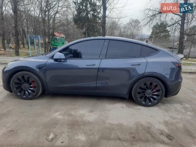 Сірий Тесла Model Y, об'ємом двигуна 0 л та пробігом 48 тис. км за 33500 $, фото 39 на Automoto.ua