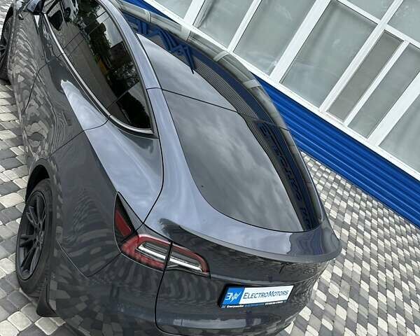 Серый Тесла Model Y, объемом двигателя 0 л и пробегом 77 тыс. км за 30555 $, фото 26 на Automoto.ua
