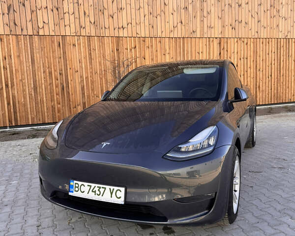 Серый Тесла Model Y, объемом двигателя 0 л и пробегом 84 тыс. км за 21500 $, фото 6 на Automoto.ua