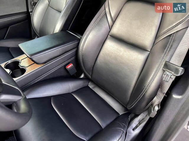 Сірий Тесла Model Y, об'ємом двигуна 0 л та пробігом 96 тис. км за 23499 $, фото 23 на Automoto.ua