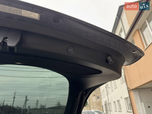 Серый Тесла Model Y, объемом двигателя 0 л и пробегом 170 тыс. км за 19500 $, фото 34 на Automoto.ua