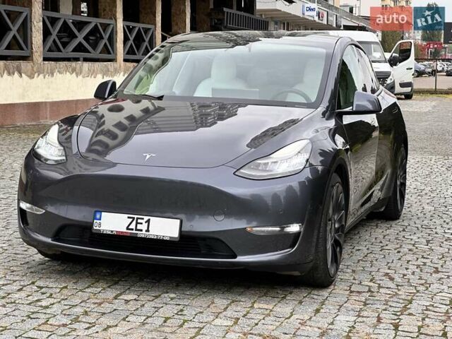 Тесла Model Y 2020 у Києві на Automoto.ua Сірий Тесла Model Y, об'ємом двигуна 0 л та пробігом 95 тис. км за 22700 $, фото 14 на Automoto.ua