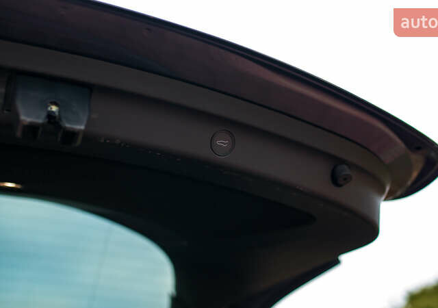 Сірий Тесла Model Y, об'ємом двигуна 0 л та пробігом 75 тис. км за 26499 $, фото 17 на Automoto.ua